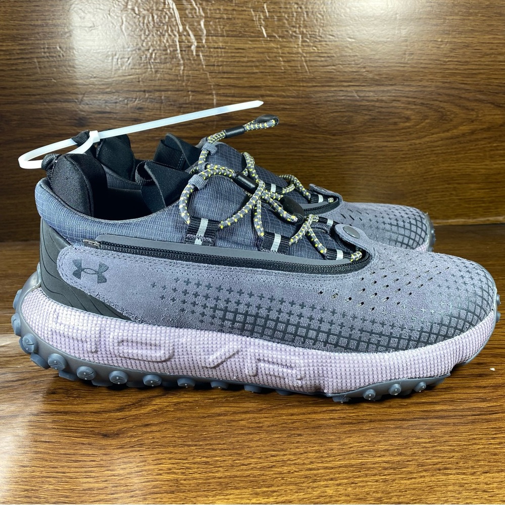 Under Armour - Picture 10 of 16